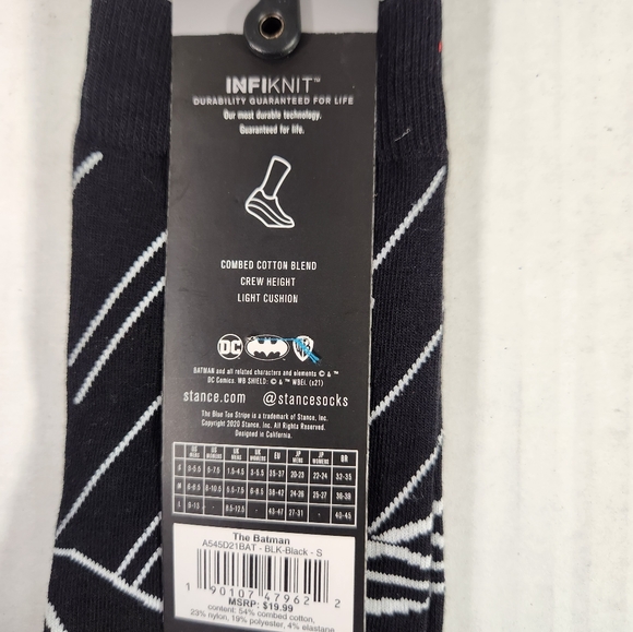NWT Kid's The Batman Stance Crew Socks - Picture 5 of 10